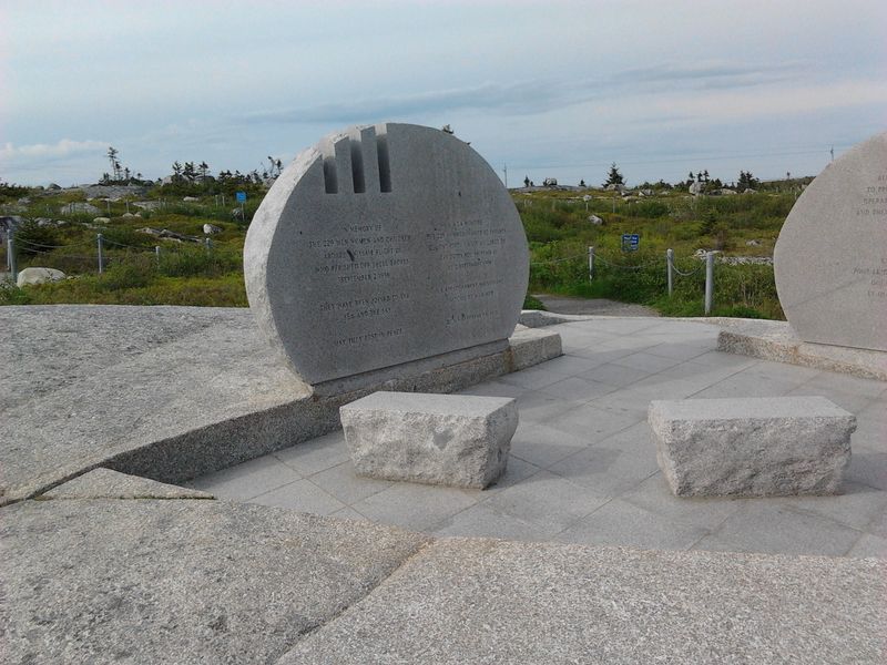 Památník obětí katastrofy letu Swissair 111 Památník obětí katastrofy letu Swissair 111