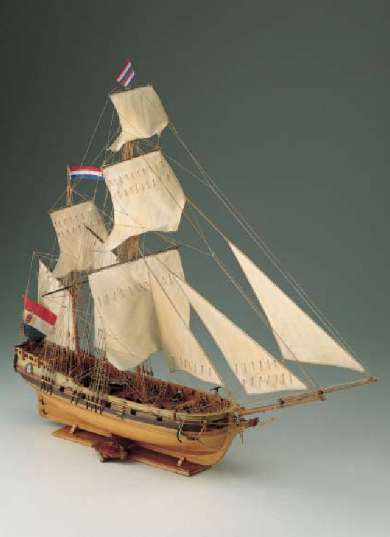 Model lodi Dolphyn Corel, www.modely-lodi.cz