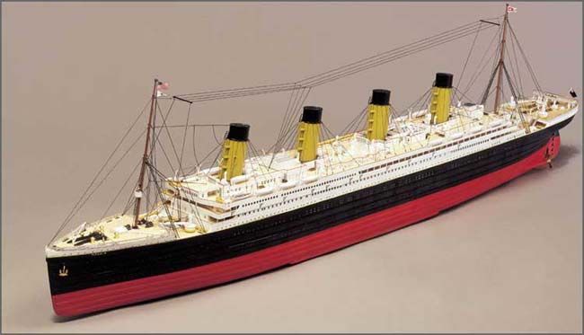 Model lodi Titanic Complet  Mantua, stavebnice www.modely-lodi.cz